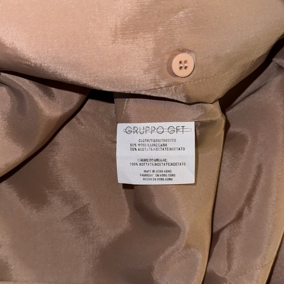 Emanuel Ungaro Petite Tan Blazer Size 4 - Picture 4 of 4